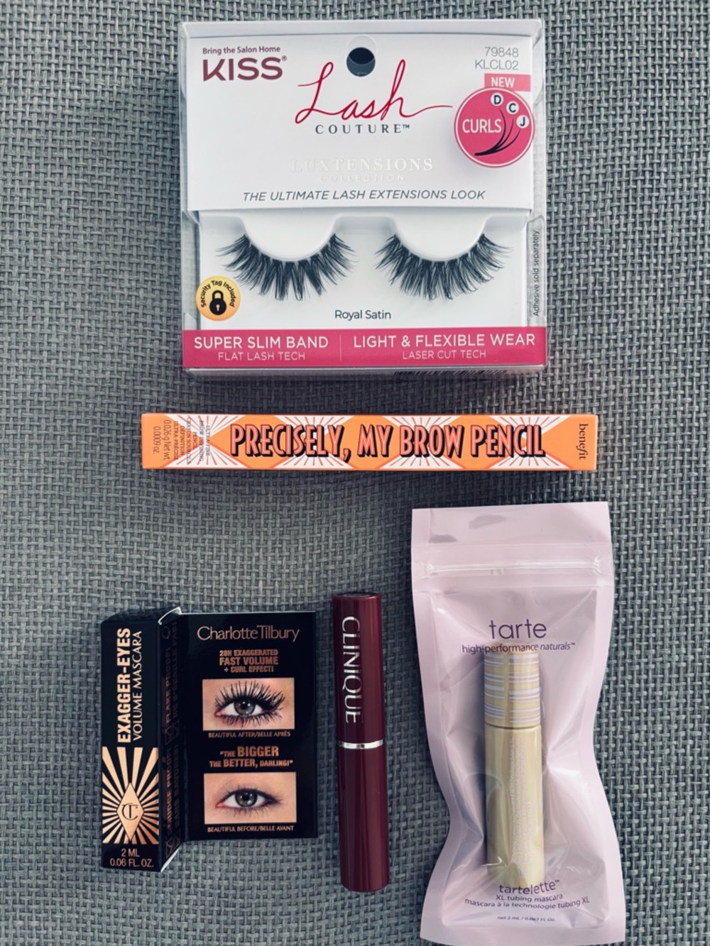 CLOSEOUT 10 PIECE BEAUTY BUNDLE + Navy Pouch - Picture 2 of 5